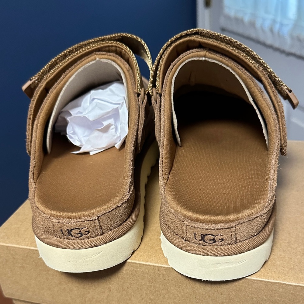 UGG Goldenstar Clog NWT - Picture 4 of 7